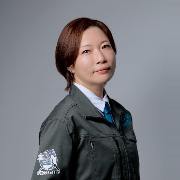 諸岡 亜貴子 氏