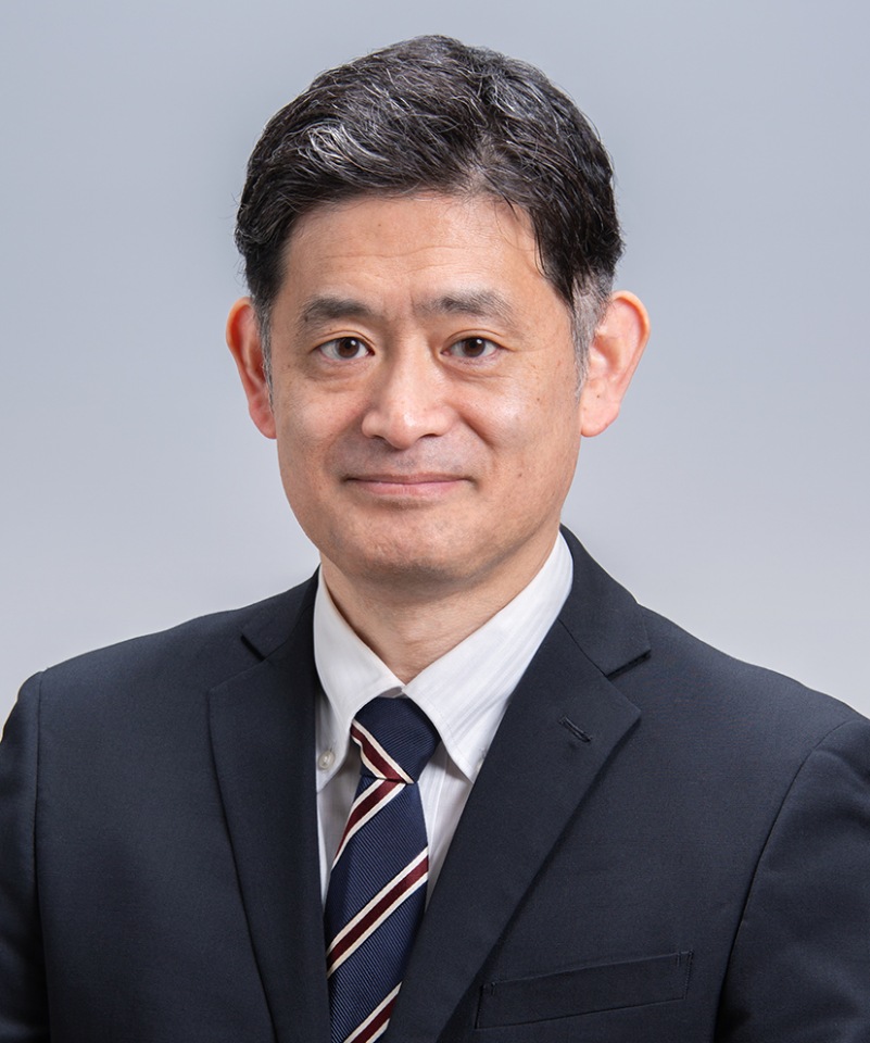 吉野 康裕 氏