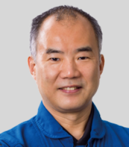 野口 聡一 氏